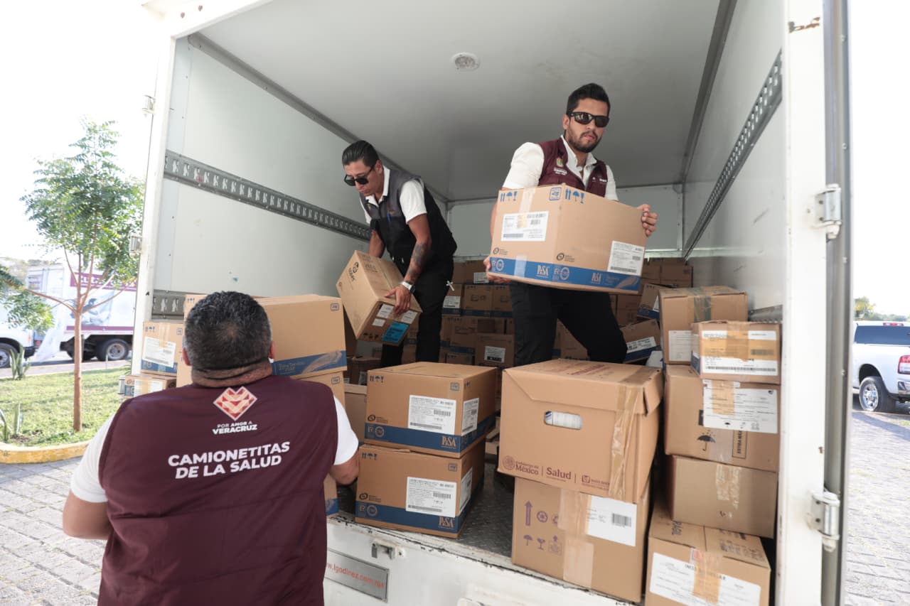 Camionetitas de la Salud garantizan medicamentos en 10 centros de salud y el Hospital de Tlalixcoyan